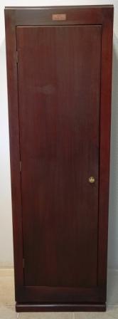 Cabinet in mahogany from the Italian liner M/N G. Verdi. 1 door, 4 detachable shelves/5 compartments. 