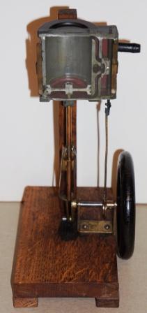Early 20th century steam engine demo model