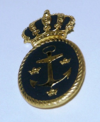 20th century gilt metal badge from the Royal Swedish Navy.