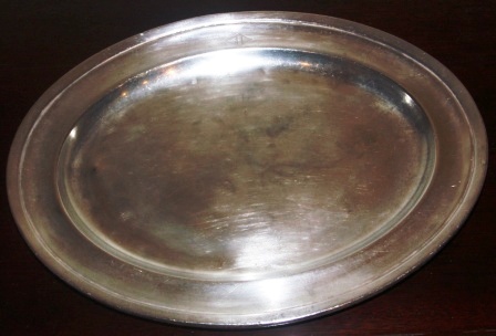 Silver-plated arrangement plate from the shipping company GFL (Göteborg-Fredrikshavns Linjen). Made by Gense, Sweden (Gense Extra 360mm).