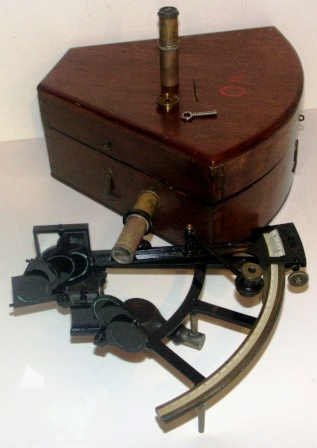 Late 19th century sextant in original mahogany case. Ebony bone scale, vernier with a magnifier to assist scale readings, two telescopes and seven sun-filters. 