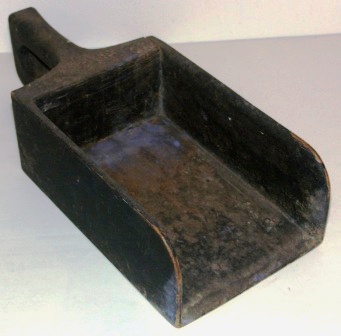 Early 20th century wooden bailer from the Swedish archipelago.