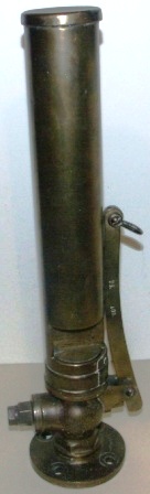 Late 19th century steam whistle made of brass. No 75 100. 