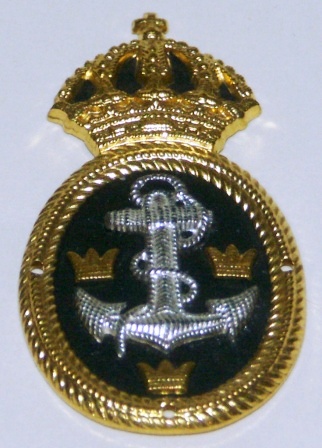 20th century gilt metal badge from the Royal Swedish Navy