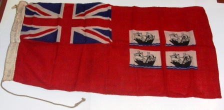 20th century Trinity House cotton flag, authority of lighthouses ang pilotage in England, Wales and the Channel islands since 1514. 
