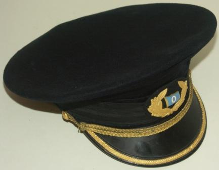 20th century merchant Navy Officer's cap from the Swedish shipping company REDERI AB GERTRUD.