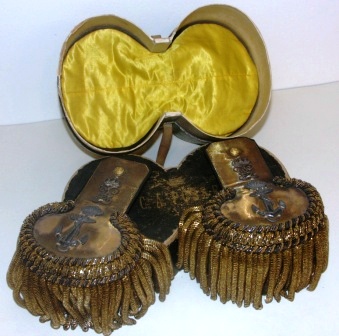 A pair of late 19th century officer’s epaulets from the Royal Swedish Navy. Used by C.A. Posse. In original box. 
