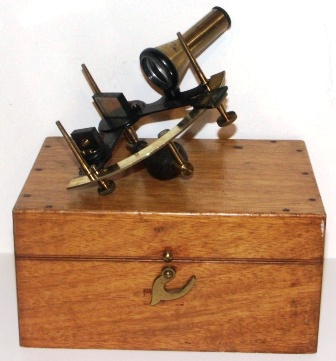 Early 20th century brass sextant made by F. J. Lemcke, Stockholm. Used by Westerviks Navigation School, Sweden. Brass circle frame, one telescope. In original mahogany case. 