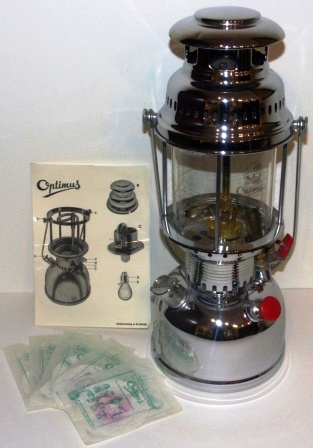 20th century chrome-plated kerosene table/ceiling lamp made in Sweden by Optimus. No 1551/500CP. Incl instructions for use and five original spare mantles. (No 4). Unused condition. 