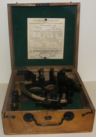 20th century sextant made by C. Plath, Hamburg. Last examined and adjusted 21st October 1946 by Deutsches Hydrographisches Institut, Hamburg. Brass circle frame, silver scale, three telescopes and sun-filters. In original oak case.
