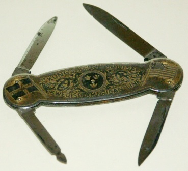 Four-bladed pocket knife from the Swedish American Line (SAL) with inscription "Kungsholm Cruise". 1930’s.