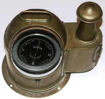 20th century unpolished brass binnacle with brass domed cover, observation window and kerosene lighting house for night viewing. "Silva"compass made by AB Bröderna Kjellström, Stockholm. 