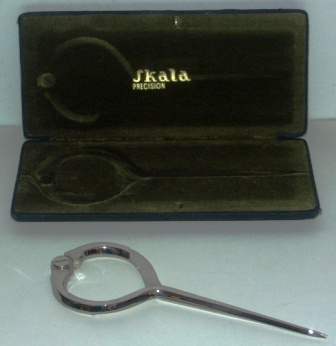 Mid 20th century drafting compass in stainless steel. Made by Skala Precision. In original box.