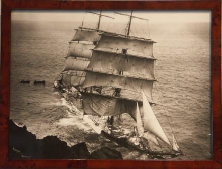 The barque GUNVOR stranded 1912 on Black Head, Lizard 