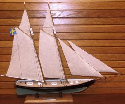 20th century built model. Depicting the schooner SVERIGE (Sweden) built in 1852 by Johan Fredrik Andersson at Lilla Essingevarvet in Stockholm. SVERIGE was the challenger for winning the America's Cup.