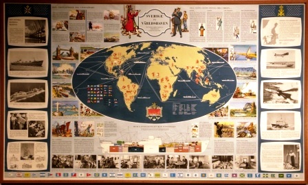 "Sverige på världshaven", depicting Swedens worldwide activities on all oceans. Published for Swedish Youth by the Swedish Navy. 